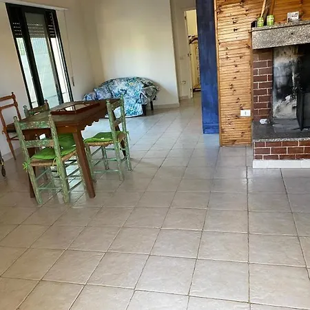 Pili Estate Dependanc -