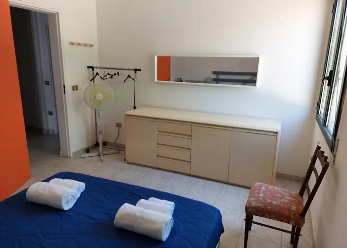 Pili Estate Dependanc - *