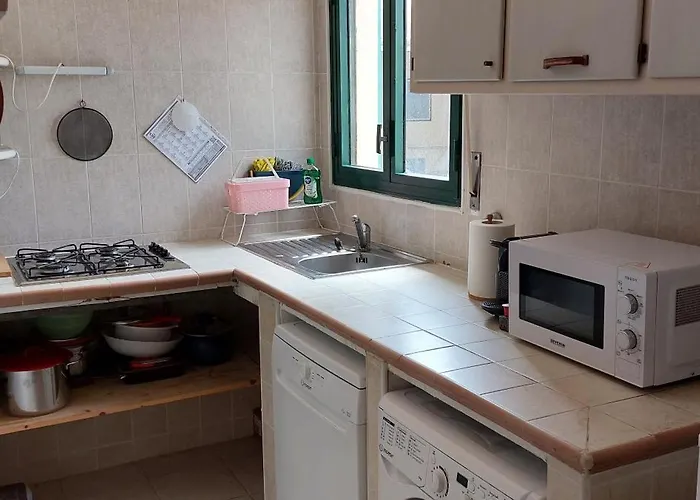 Pili Estate Dependanc -