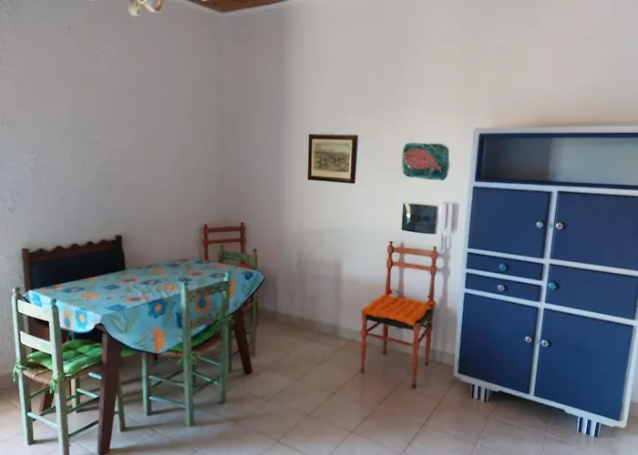 Pili Estate Dependanc -